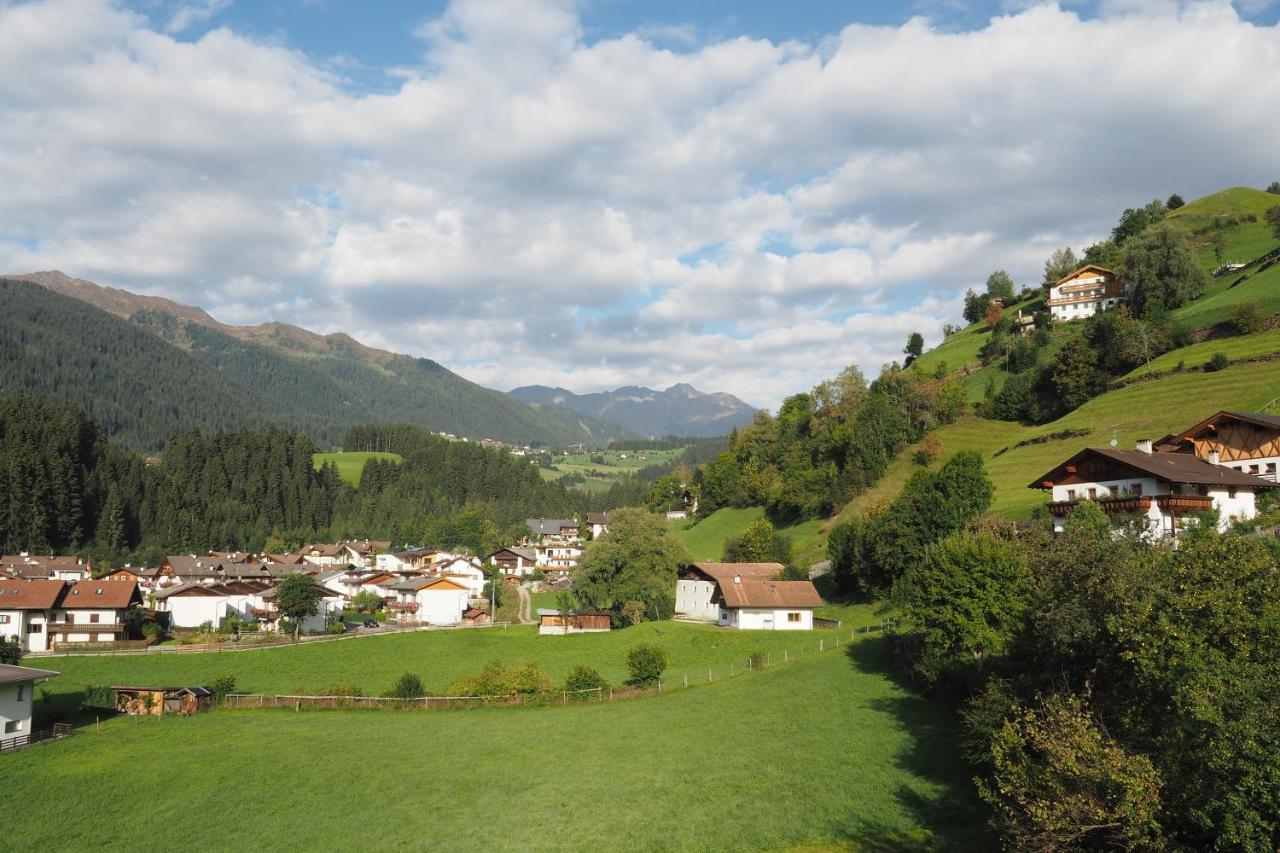 Naturhotel Haller ラチーネス エクステリア 写真